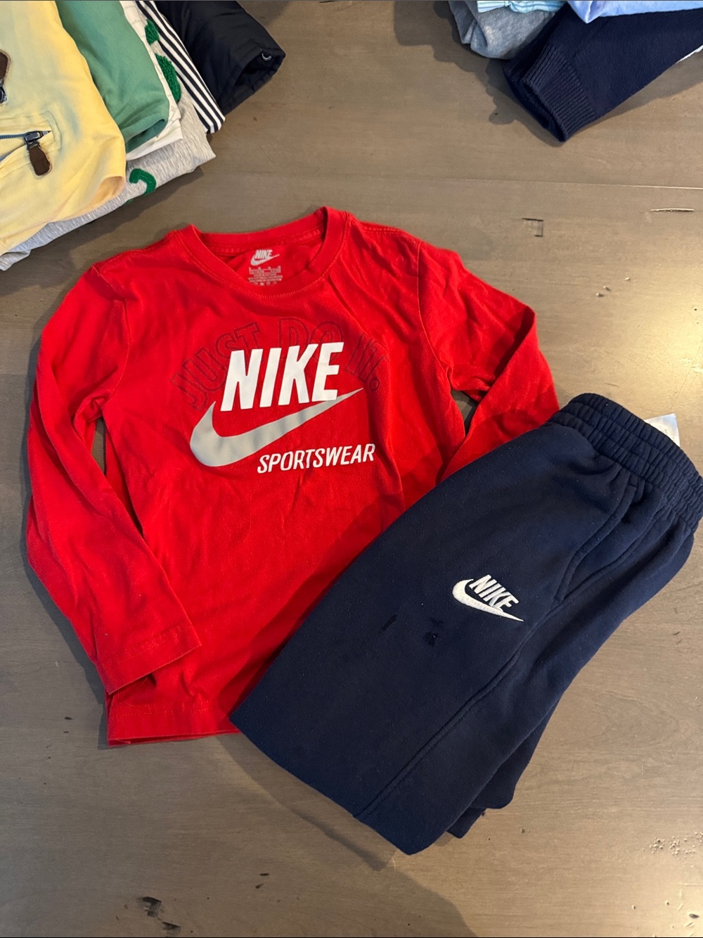 Nike Red Long Sleeve Top with Navy Sweatpants Set 5/6